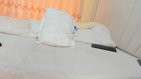 squirter_gal online show from September 7, 6:30 am