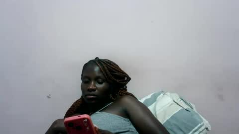 squirtypussie online show from August 11, 11:40 pm