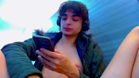 ethan online show from August 3, 2:13 pm