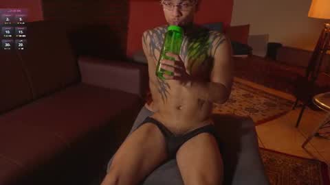 Matt   online show from July 29, 11:45 pm