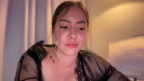 Sophie 3 online show from July 1, 2:02 am