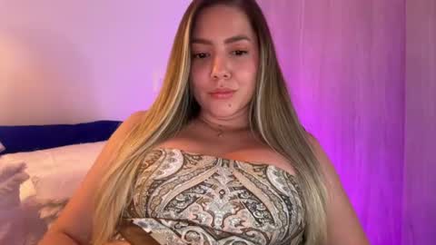 Sophie 3 online show from July 14, 3:55 am