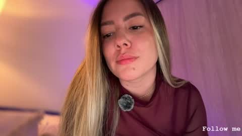 Sophie 3 online show from August 3, 12:39 am