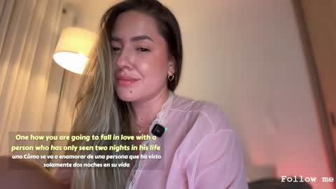Sophie 3 online show from August 14, 3:21 am