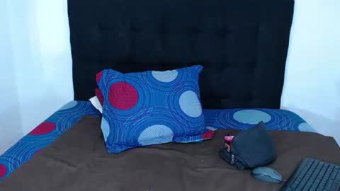 srta_luciana online show from August 11, 3:36 pm