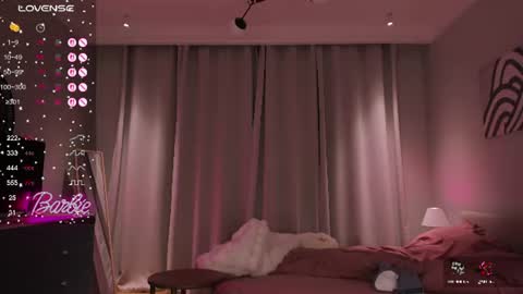 Alexandra online show from July 18, 8:54 pm