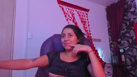 S C A R L E T  online show from August 10, 5:25 pm
