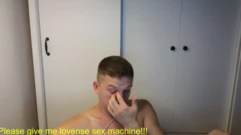 st1vemaster01 online show from July 22, 1:46 pm