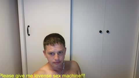st1vemaster01 online show from July 31, 1:28 pm