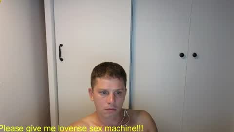 st1vemaster01 online show from August 5, 2:04 pm