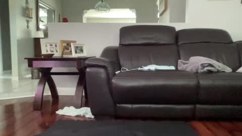 Jose online show from June 13, 7:44 pm