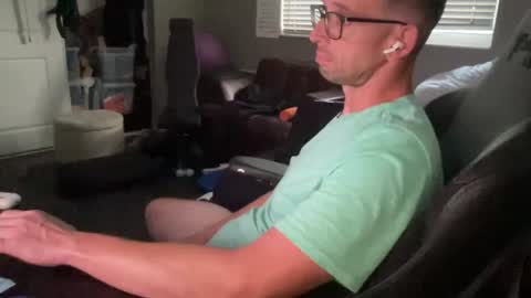 Jose online show from August 15, 10:58 pm