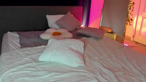 Stormy online show from August 5, 5:38 am