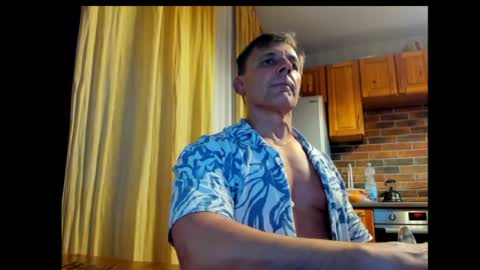 stacattoff online show from June 5, 9:42 pm