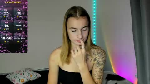 stacey online show from August 17, 2:27 am