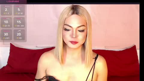 staceymoorets online show from August 8, 7:30 am