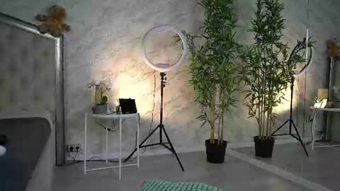 staceysin online show from August 9, 1:34 pm