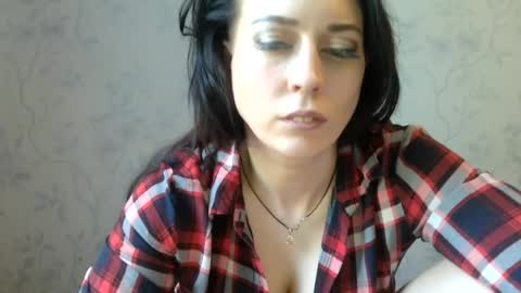 staceywellsx online show from June 21, 1:23 pm