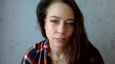 staceywellsx online show from July 31, 9:15 am