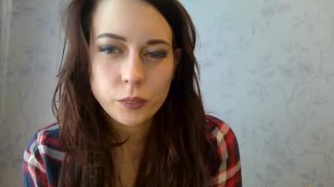 staceywellsx online show from August 2, 10:44 am