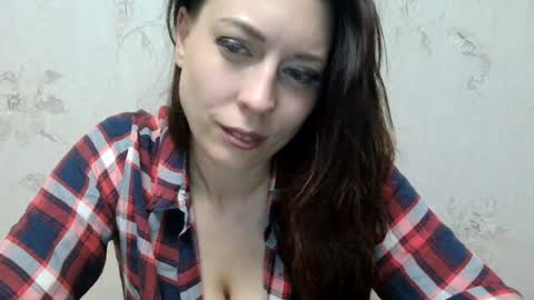 staceywellsx online show from August 4, 10:07 pm
