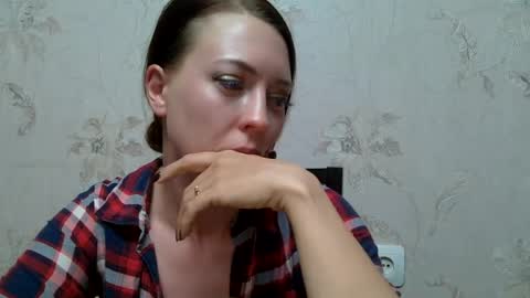 staceywellsx online show from August 8, 11:49 pm
