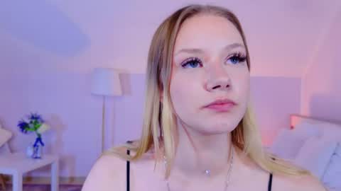 Stacey online show from August 12, 11:29 pm