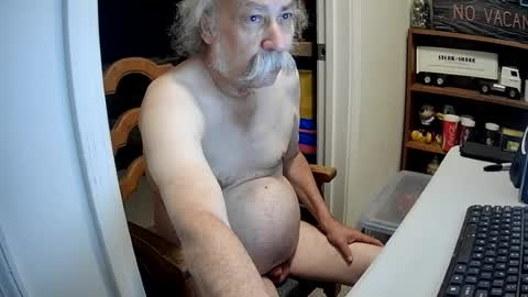 stache169 online show from August 16, 2:10 pm