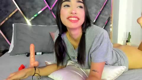 Stacie online show from August 11, 10:12 pm