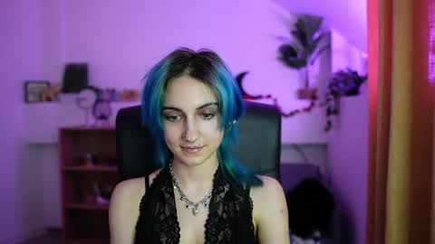 stacy  x3 online show from May 4, 4:30 pm
