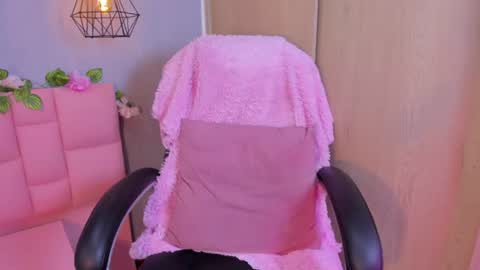 stacy online show from August 1, 1:22 am