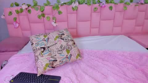 stacy online show from August 13, 10:46 pm