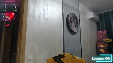STACY online show from August 14, 6:22 pm