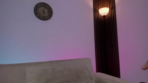 STACY online show from August 10, 11:28 pm