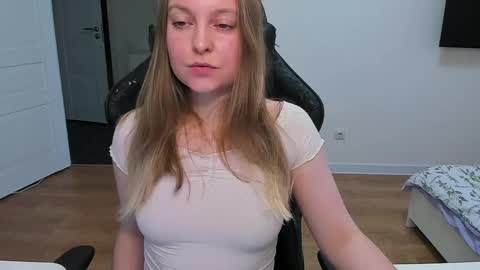 Stacy  online show from May 27, 4:09 pm