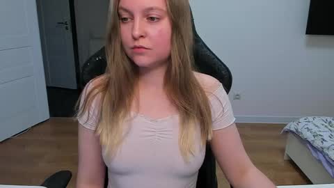 Stacy  online show from May 27, 5:15 pm