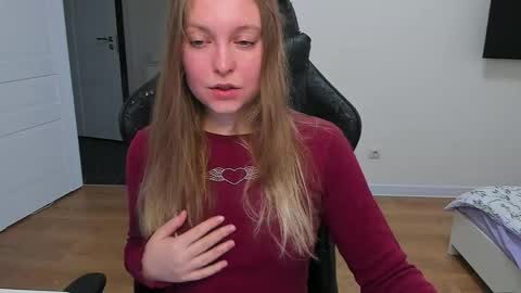 Stacy  online show from May 29, 4:20 pm