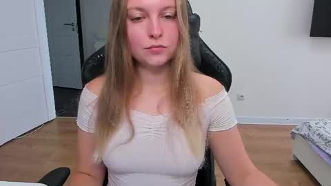 Stacy  online show from July 4, 12:51 pm
