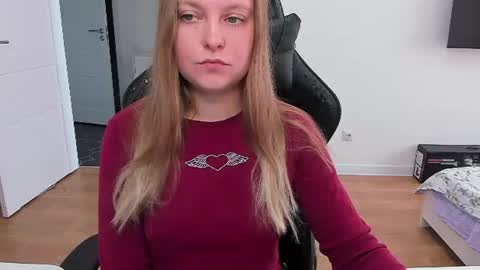 Stacy  online show from July 14, 11:46 am