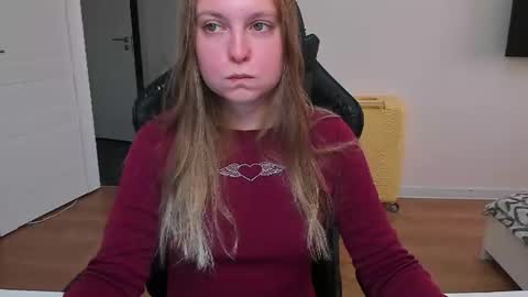 Stacy  online show from August 15, 4:33 pm