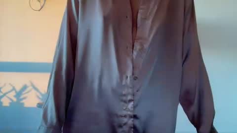 Stacy online show from August 9, 5:47 pm