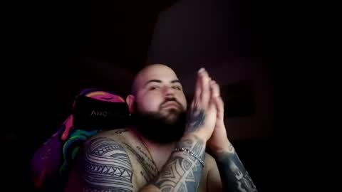 stallion_bear online show from August 13, 12:46 am