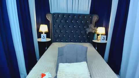 stanley_kepler online show from February 18, 10:23 am
