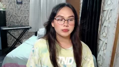 Angela online show from August 16, 11:25 am