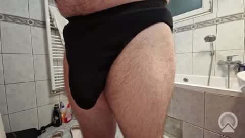 DominantBullGuyxxx online show from August 11, 11:18 pm
