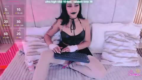 stardoll_ online show from August 4, 8:17 pm