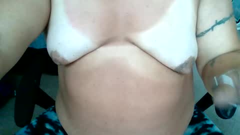 starella___saxxxton online show from August 11, 9:17 pm