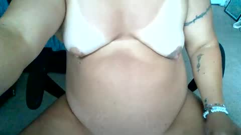 starella___saxxxton online show from August 12, 8:00 pm