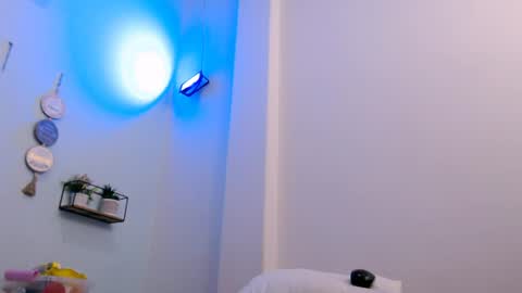 alejandra online show from July 29, 6:48 pm