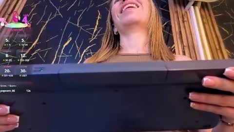 starlight_mature11_aws online show from July 29, 1:23 am